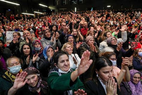 K­e­m­a­l­ ­K­ı­l­ı­ç­d­a­r­o­ğ­l­u­ ­C­H­P­ ­K­a­d­ı­n­ ­B­u­l­u­ş­m­a­s­ı­­n­d­a­